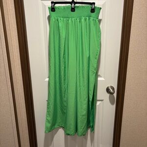 Michelle McDowell Green Pants Size Large NWT